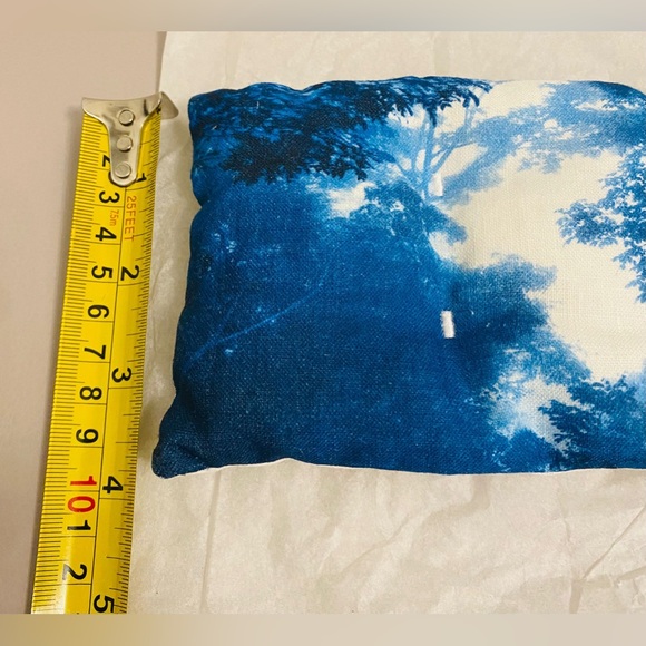 Chanel meditation eye cushion - Picture 6 of 7